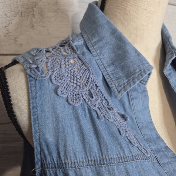 Just Be Free Denim Button Dress, Size L - Picture 4 of 7